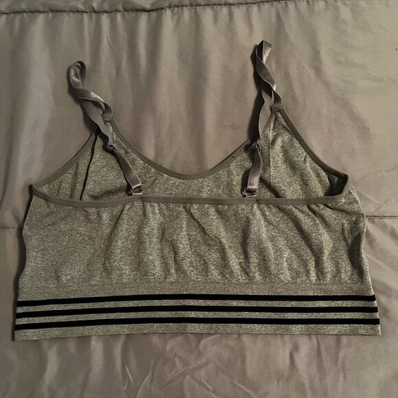 Size XL Juicy Grey and Black Sports Bra - Picture 3 of 4